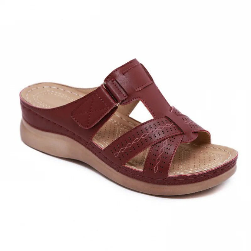 Nieuwe zomer dames sandalen met sleehak | 35% KORTING