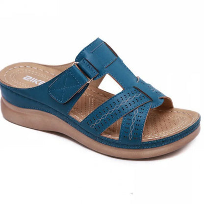 Nieuwe zomer dames sandalen met sleehak | 35% KORTING